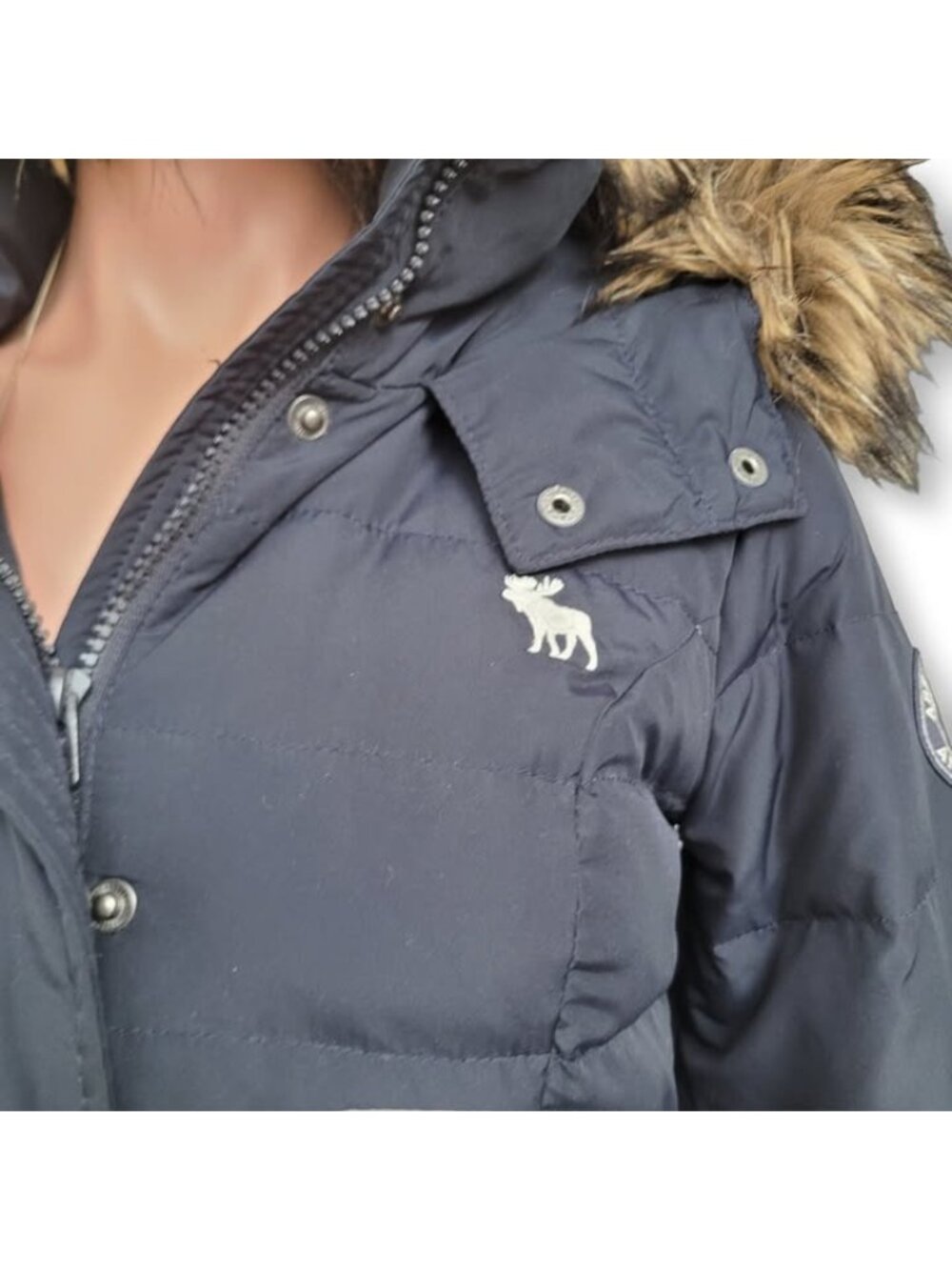 ABERCROMBIE Belton Fur Short Puffer Jacket XS - Picture 2 of 9